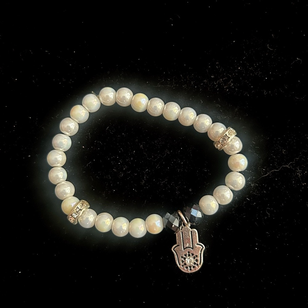 Silver and White Pearl Bracelet with Hamsa Charm